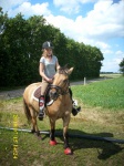 Pernille til hest