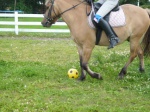Samson spiller fodbold